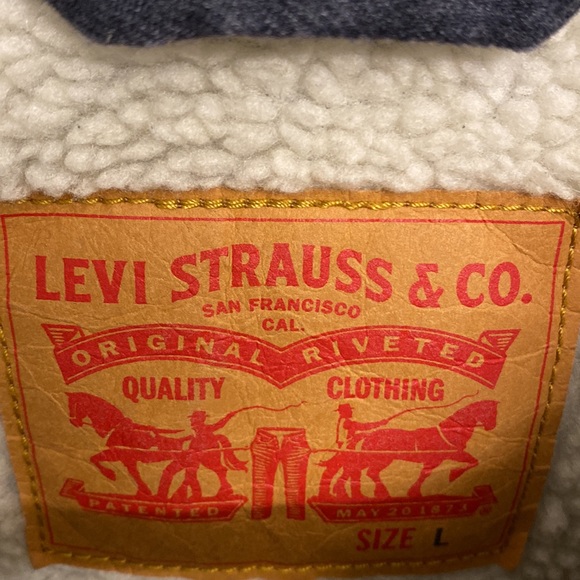 Levi’s Sherpa Jacket - Picture 3 of 4